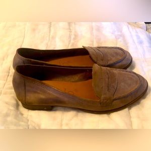 Gently used genuine leather loafers